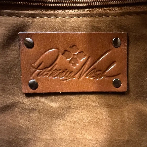 Patricia Nash Leather wide mouth Livata Kisslock Embossed Crossbody Smoke Python - Picture 12 of 16